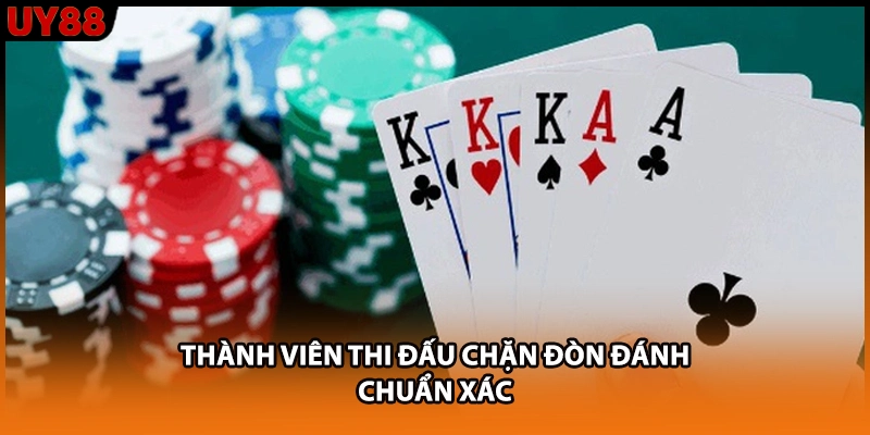 Thành viên thi đấu chặn đòn đánh chuẩn xác Thành viên thi đấu chặn đòn đánh chuẩn xác